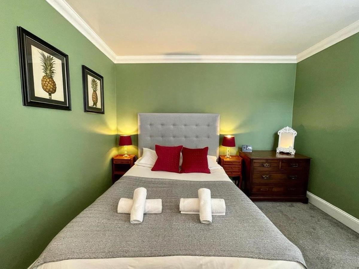 Regency Apartment - Marine Square By Crown Gardens Holiday Homes Hove Esterno foto